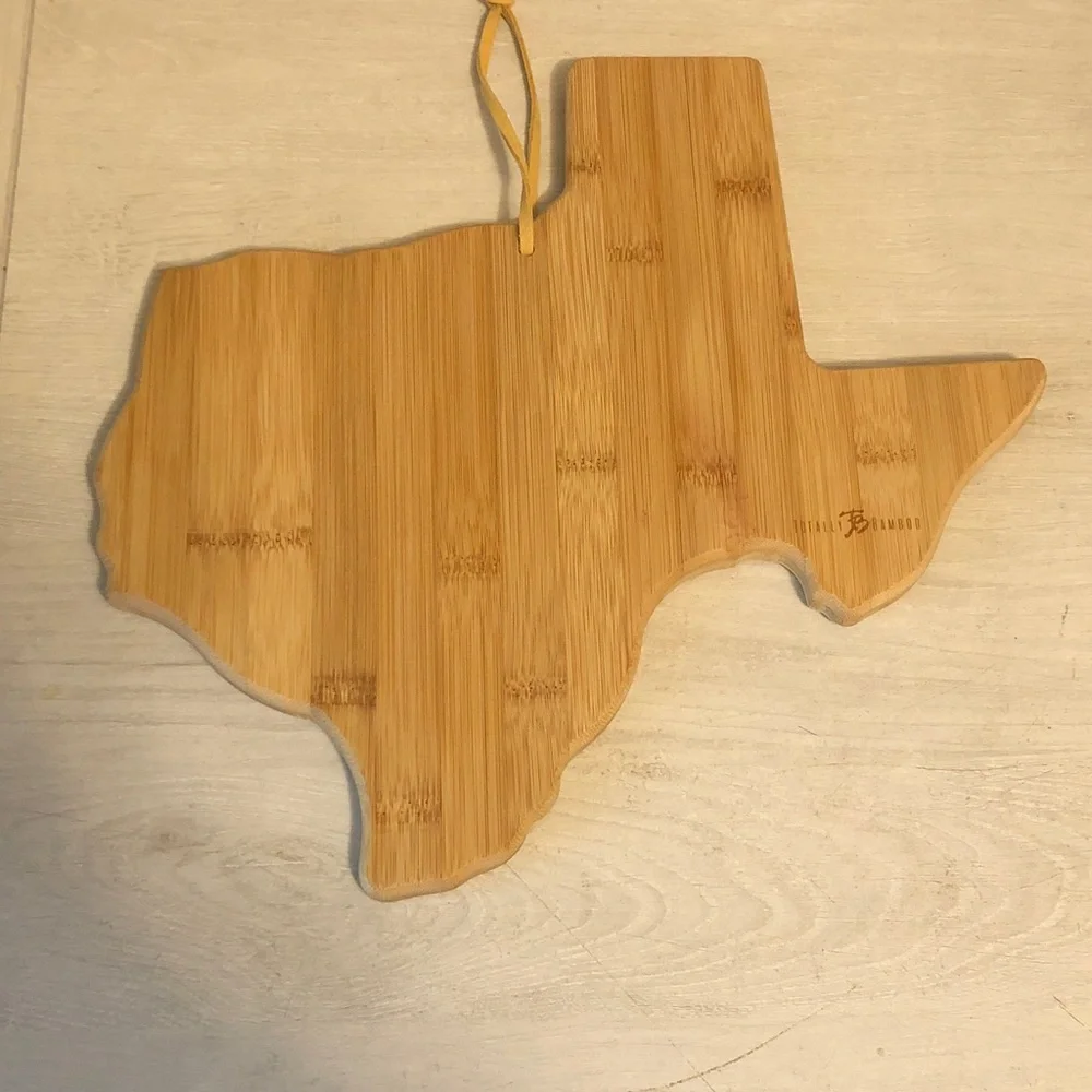Totally Bamboo Texas State Shaped charcuterie Serving & Cutting Board Pls Read - Picture 2 of 5
